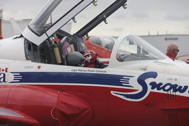 End of an era for high-flying Snowbirds at Canadian International Air Show