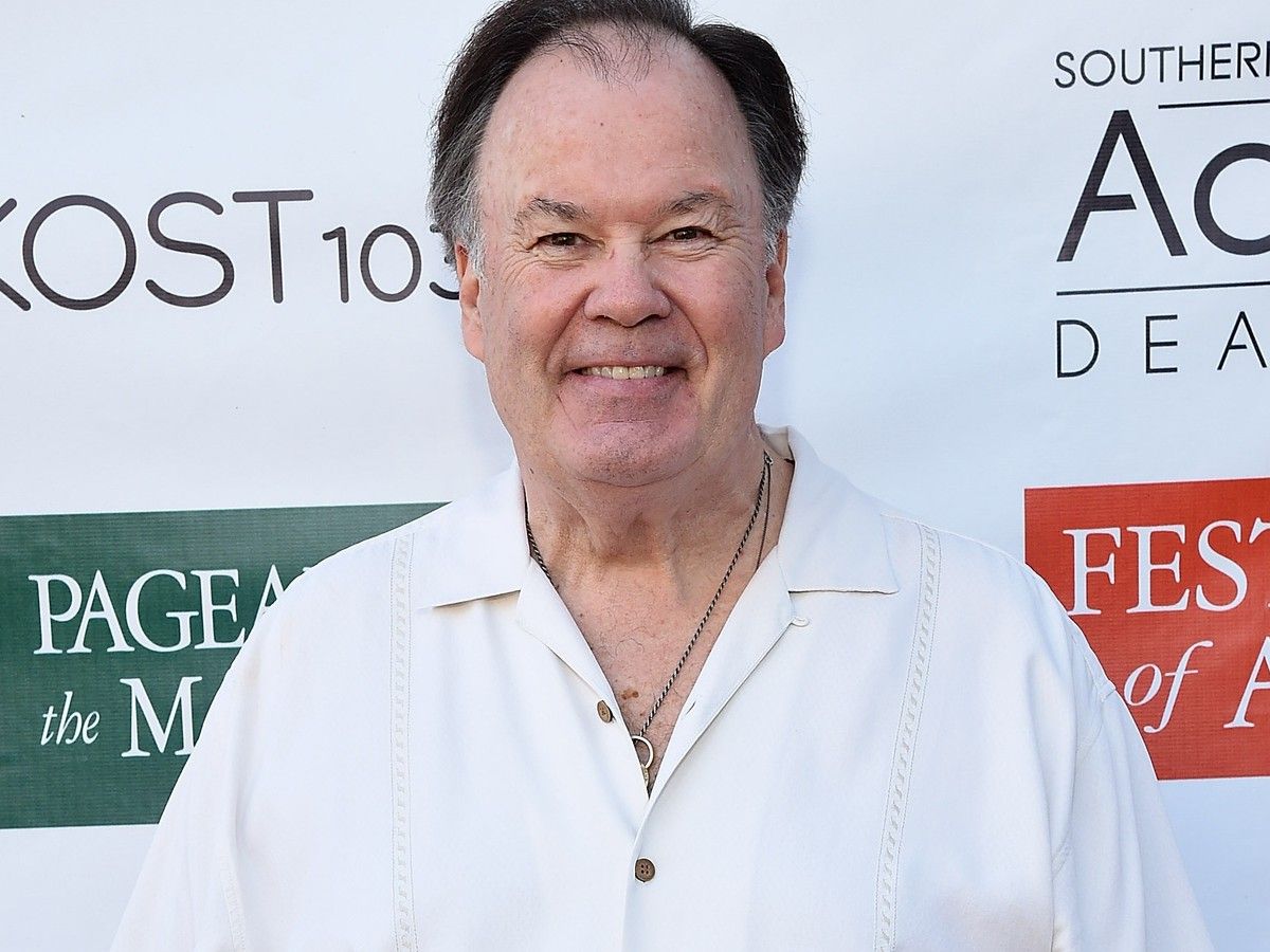 Dennis Haskins arrives at the Festival of Arts Celebrity Benefit Event on Aug. 25, 2018 in Laguna Beach, Calif.