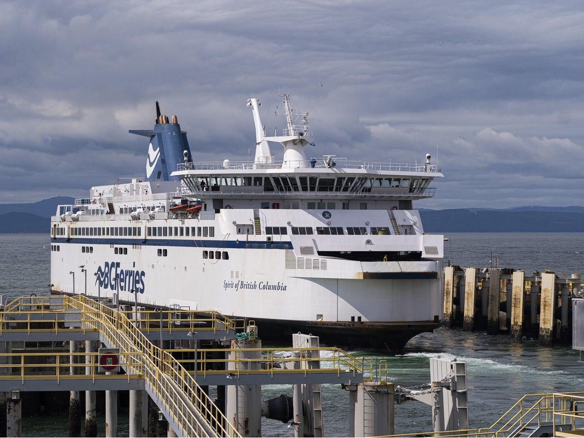 B.C. sent its next ferries contract to China; new report says that was $1.5B missed opportunity
