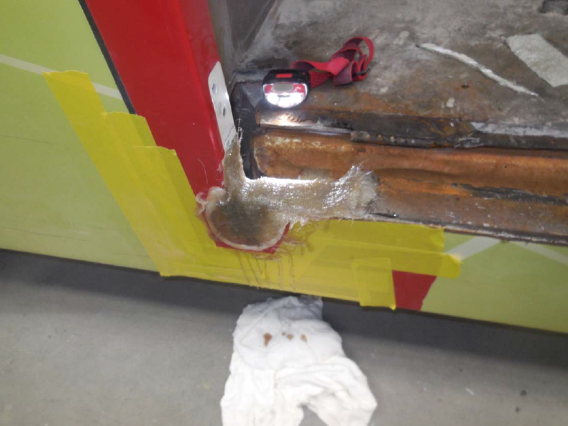 The TTC spent much of 2021 patching up cracks on its Proterra electric buses. In Iowa, a similar crack could’ve led to disaster when a door reportedly came loose while the bus was in operation.