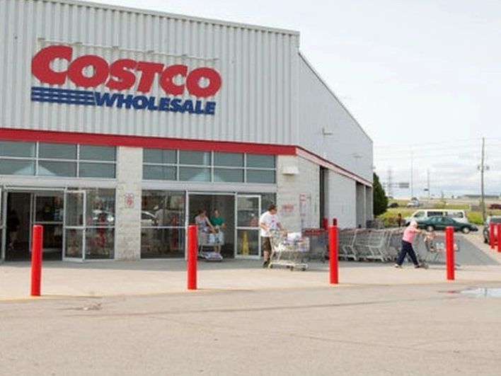 Ottawa -area Costcos are now selling Senators tickets.