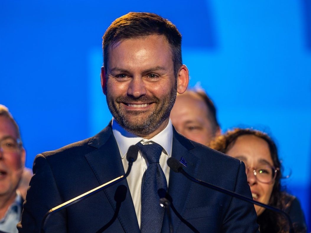 Parti Québécois Leader Paul St-Pierre Plamondon gives a victory speech following his win in the provincial election in Montreal on Monday, October 5, 2026.