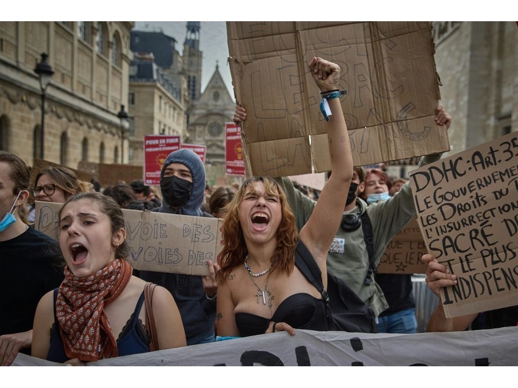 The protests started in late September with students blocking entrances to hundreds of high schools. (Kiran RIDLEY, Kiran RIDLEY/AFP)