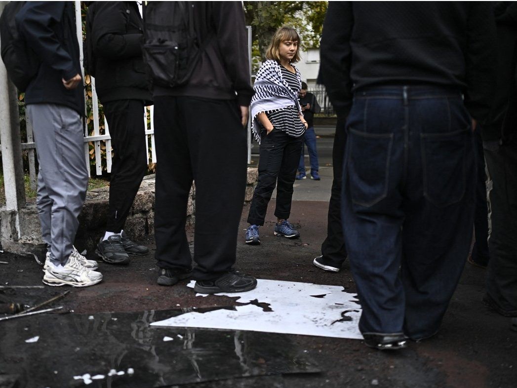 Activist Thunberg joins France student rally after violence at protests