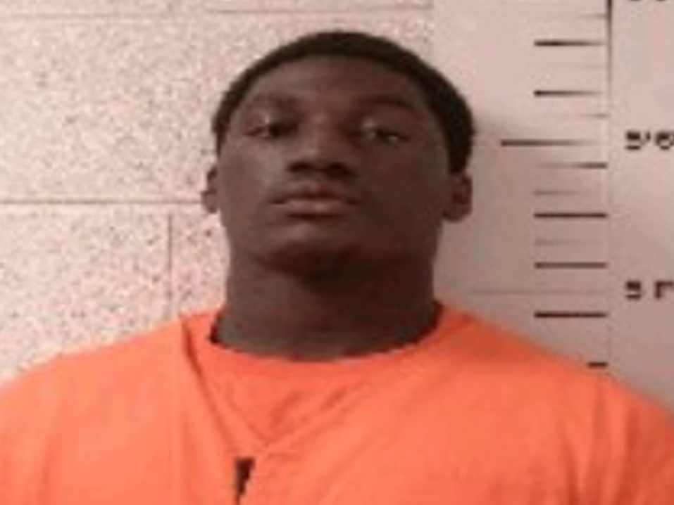 Hunt on for Bridle Path home invasion suspect allegedly shot by accomplice