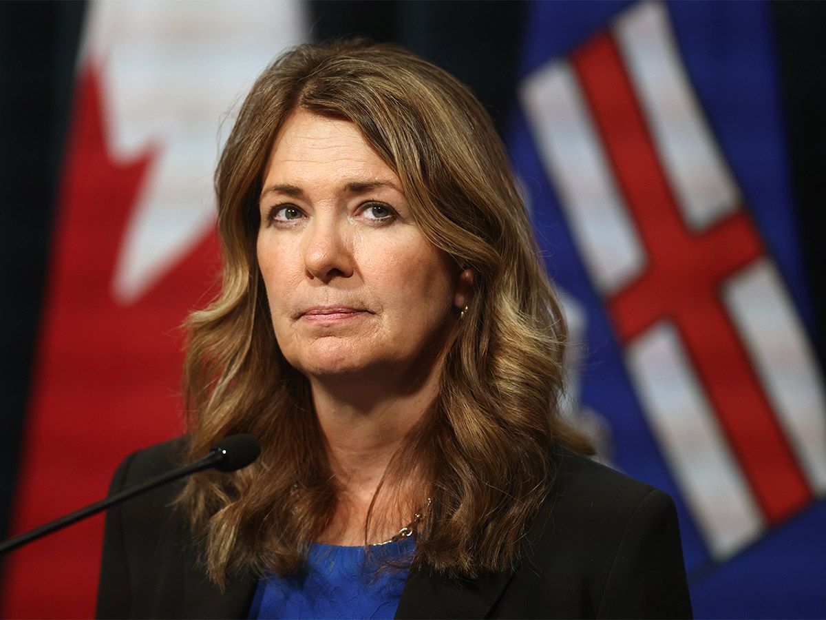 Pre-referendum, Alberta Premier says ‘Let’s remain in Canada while securing greater autonomy’