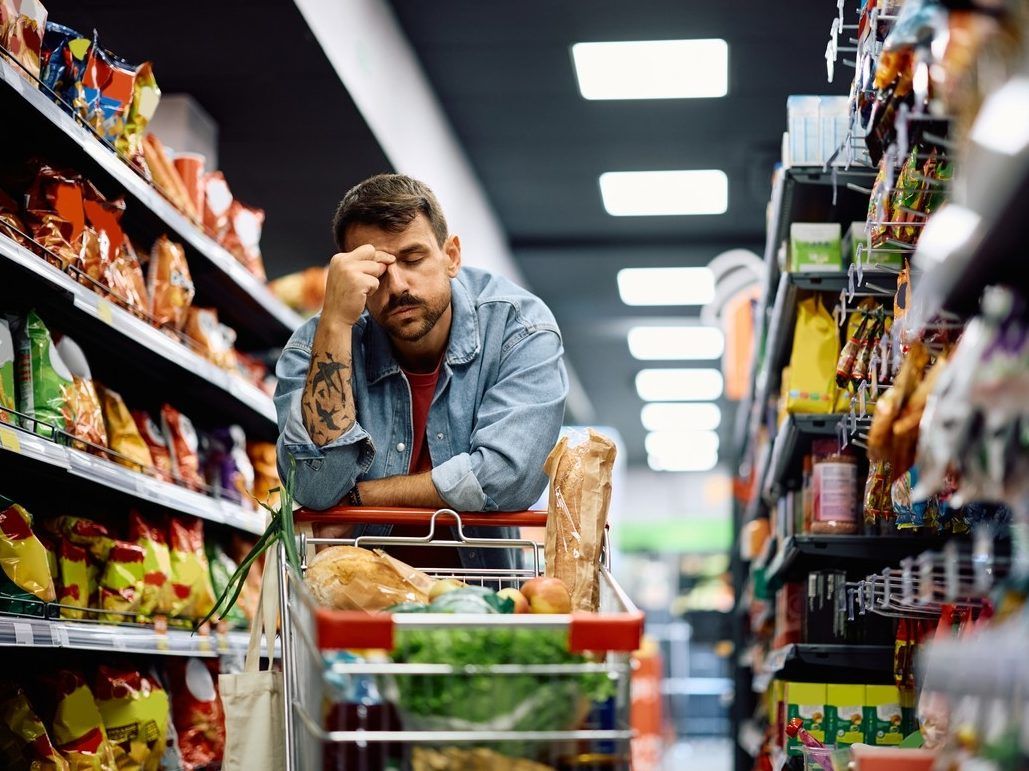 101226-AdobeStock_grocery_pain