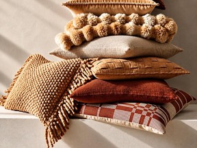 Set of cushions