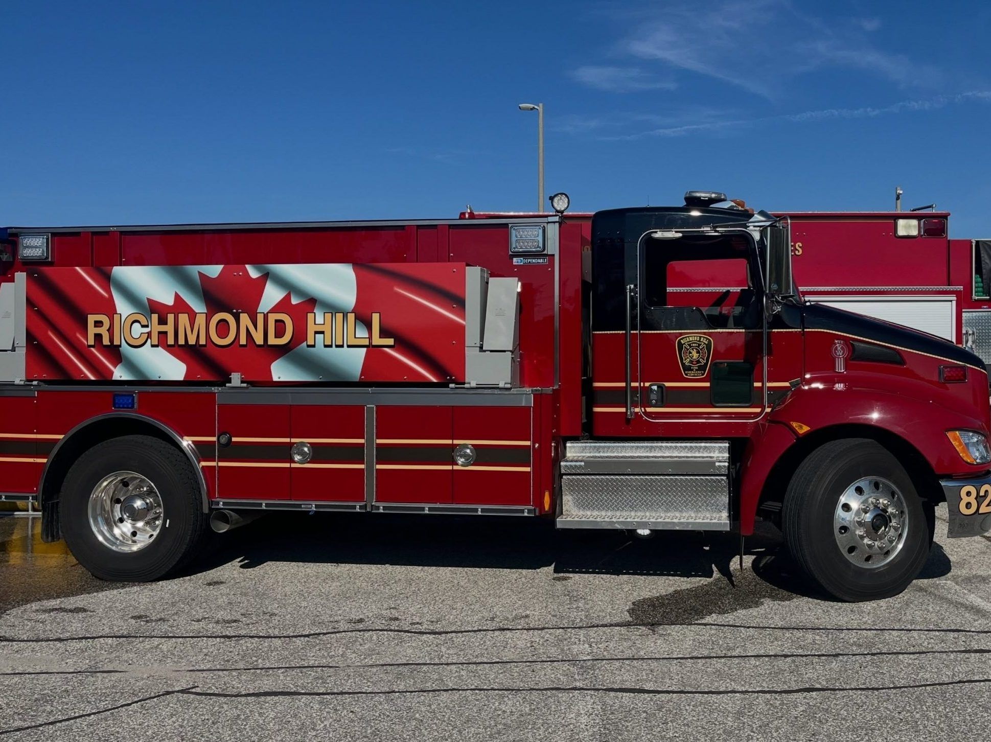 Richmond Hill Fire & Emergency Services vehicle.