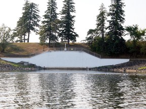 Winnipeg draws its water from an aqueduct intake at the northwestern edge of Shoal Lake, Ontario. (DANA GRANVILLE/SPECIAL TO QMI AGENCY)