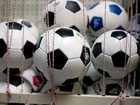 Soccer balls filer