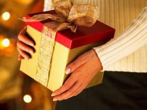 Give the gift of travel with a gift card. (QMI Agency files)