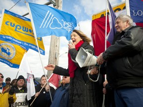 NDP Parkdale-High Park MP, and contender for the national NDP leadership, Peggy Nash speaks to locked out workers and their supporters at Electro-Motive Diesel on Saturday Jan. 7, 2012. (CRAIG GLOVER/QMI AGENCY)