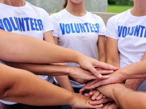Make this the year to volunteer. (Shutterstock)