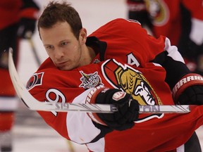 Jason Spezza would lose nearly $100,000 a game if there's a lockout. (Tony Caldwell/Ottawa Sun)