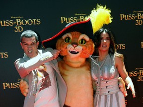 Antonio Banderas and Salma Hayek attend the premiere of 'Puss In Boots 3D' at the Entertainment Quarter Sydney, Australia, Nov. 27, 2011. (Robert Wallace/WENN.COM)