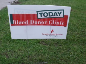 Blood donor clinic sign