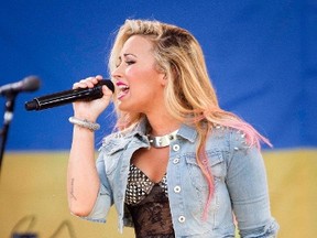 Singer Demi Lovato performs on ABC's Good Morning America in New York's Central Park, July 6, 2012. (Keith Bedford/REUTERS)