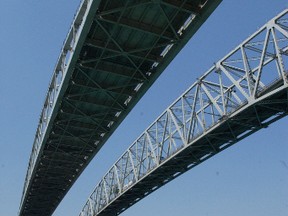 Blue Water Bridge