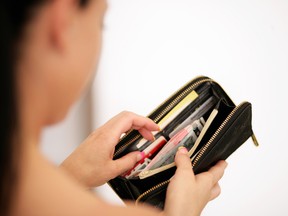 Experts recommend students create a budget to help keep them on financial track. (Fotolia)