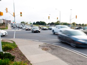 Intersection at Lake St. and North Service Road.
Bob Tymczyszyn photo.