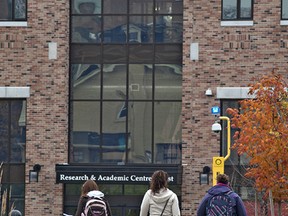 Students walk on the campus of Laurier Brantford.
BRIAN THOMPSON/BRANTFORD EXPOSITOR