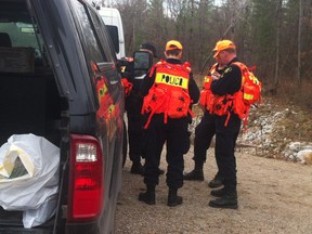 Police are combing a wooded area in Calabogie after human remains were discovered there Sunday.
Ontario Provincial Police were called to the forested area, near Norton Rd., by a passerby shortly after 3:30 p.m. OPP say the incident is suspicious until autopsy results are known.
MIKE SUTHERLAND-SHAW/OTTAWA SUN/QMI AGENCY