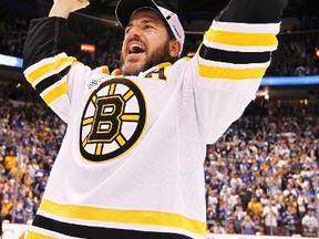 Mark Recchi, who retired after winning the Stanley Cup with the Bruins in 2011, said on Monday that the locked-out NHLers should accept the owners’ latest offer and get back to playing. Recchi’s opinion didn’t sit well with Senators player rep Chris Phillips. (MIKE BLAKE/Reuters file photo)