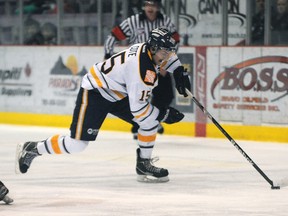 TERRY FARRELL/DAILY HERALD-TRIBUNE
Taylor Cote rushes down the wing en route to the game’s opening goal. The Grande Prairie Storm beat the Canmore Eagles 3-0 Saturday at the Canada Games Arena.