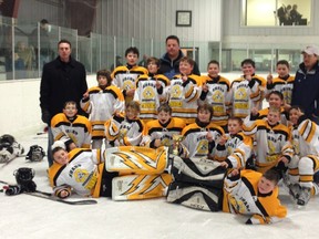 The Fairview Sharp Thunder team after winning gold at the Ridgevalley Pee Wee Tournament at the Ridgevalley arena on Saturday, Nov. 24., 2012. (Simon Arseneau/Fairview Post)