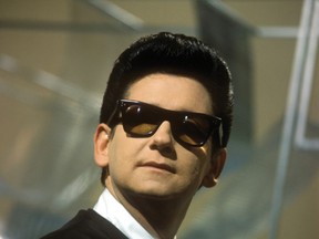 Roy Orbison: Shades of Christmas