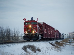 Airdrie, Alta. � The CP Holiday Train rolls into Nose Creek Park in Airdrie, Alberta on Wednesday, December, 12 2012. 

JAMES EMERY/AIRDRIE ECHO/QMI AGENCY