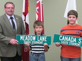 Long Sault street signs