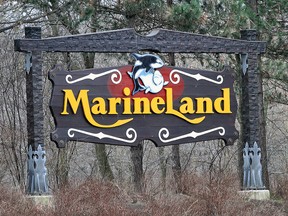Niagara Falls Marineland sign. Dec. 21, 2012. (QMI Agency/MIKE DIBATTISTA)