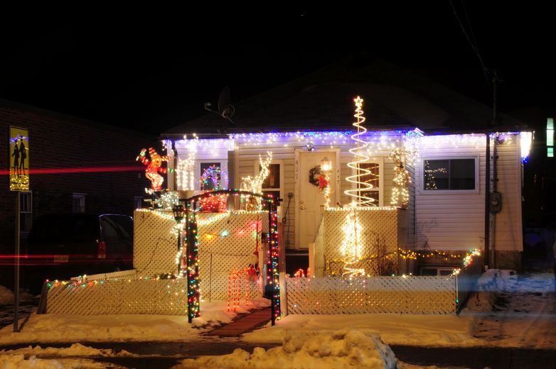 ENT Christmas lights Sudbury Star