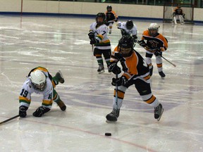 Fairview Chiropractic players on the attack during their game against Grimshaw Dec. 22. Grimshaw took the win 7-6 over Fairview. (Chris Eakin/Fairview Post)