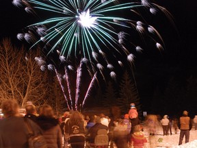 Vulcan residents and visitors alike took in the third annual New Year’s Eve fireworks at the Vulcan District Arena. Throughout the night, organizers said about 300 people attended. The family New Year’s Eve event also heralded the Vulcan Centennial Committee’s planned celebration of the Town’s 100th anniversary.

Simon Ducatel/Vulcan Advocate