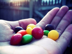 Police are looking for a man driving a white van who tried to lure an eight-year-old girl with candy. (FILE PHOTO)