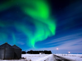 Northern lights put on a show north of the city on Range Road 62 at approximately midnight, Wednesday, March 7, 2012.  AARON HINKS/DAILY HERALD-TRIBUNE/QMI AGENCY