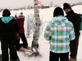 The Timmins-Porcupine Search and Rescue team braved flurries on Sunday to hold the first student outing in its 2013 winter survival program. Instructor Eric Barr walked his students through basic compass reading and snowshoeing skills on Sunday in the fields behind Northern College.