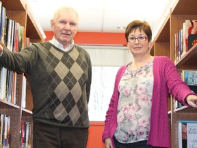 Library board chair Ken Pierce with chief librarian Pat McGurk at their temporary location at the White Mountain Academy are eager for opening day.
Photo by JORDAN ALLARD/THE STANDARD/QMI AGENCY