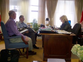 Mayor Dave Trann and councillor Lewis Robin discuss matters with
Senator Pamela Wallin.