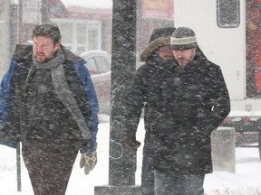 By the end of the storm, a total of 25-30 cm of snow is expected to have fallen in Kingston and area.