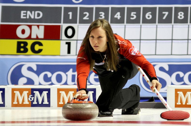 Jennifer Jones races to 4-0 start at Scotties Tournament of Hearts