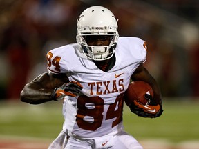 Marquise Goodwin, of the Texas Longhorns, runs up field during a game against the Ole Miss Rebels at Vaught-Hemingway Stadium on September 15, 2012 in Oxford, Mississippi. (AFP)