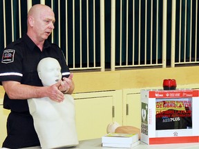 Cochrane District EMS paramedic Gerry Coulomb instructed 10 members of the staff at Pinecrest Public School on Tuesday afternoon on how to save a life using the new, board-issued defibrillator systems. The new defibrillator comes as part of a joint venture between the province, the Heart and Stroke foundation and the school board to help save lives in schools.