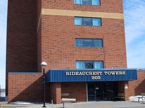 Rideaucrest Towers