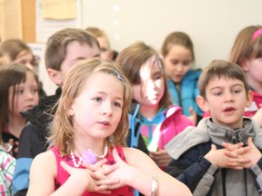 Saidie Maxwell, of the Pat Hardy Primary Grade 2 choir, sang The Bucket Filliing Song as part of the school’s Kindness Bus Tour on March 5.
Barry Kerton | Whitecourt Star