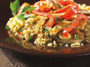 Peppery chicken quinoa (Photo courtesy Robert Rose Publishing)