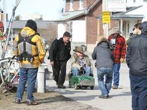 Canadian Pickers filming today | North Bay Nugget
